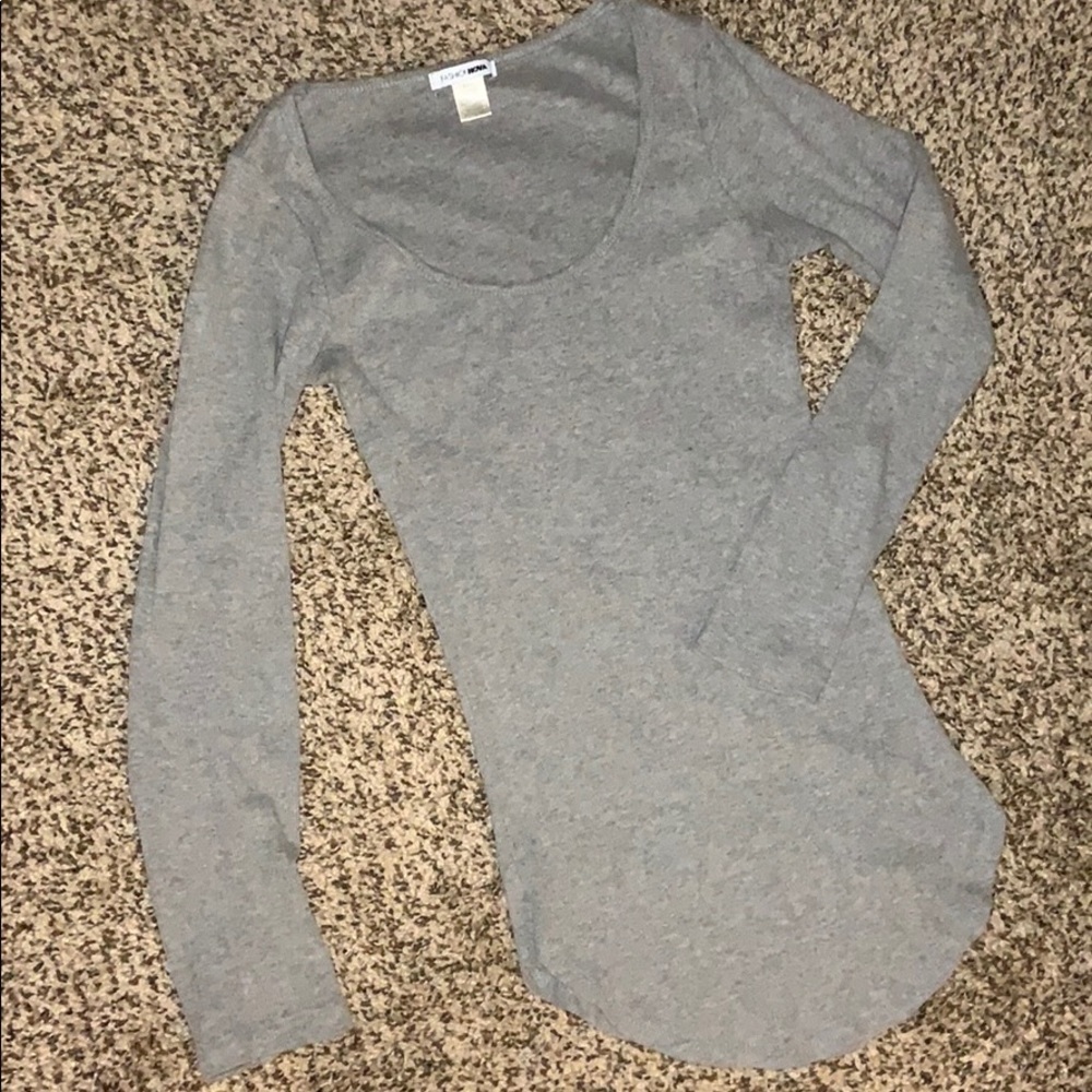 FashionNova Long Sleeve Cotton Tshirt (size Small)